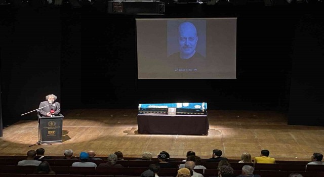 Ünlü oyuncu Osman Wöber için Mecidiyeköy Büyük Sahnede tören düzenlendi