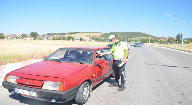 Uşakta bin 496 sürücüye para cezası