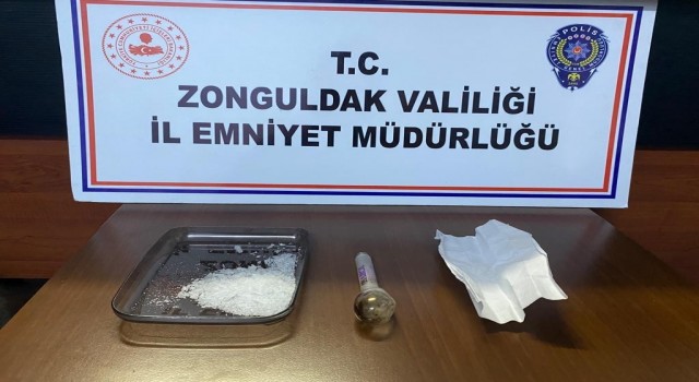 Uyuşturucu maddeyle yakalanan şüpheli gözaltına alındı