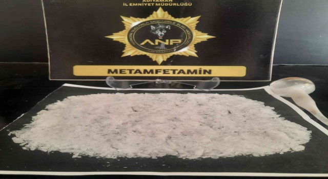 Uyuşturucuyla yakalanan şahıslar tutuklandı