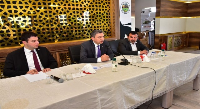 Vali Şahinden ilk ziyaret Pütürgeye