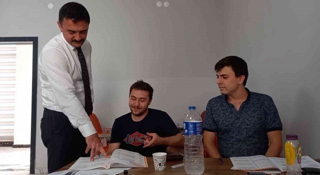 Vali Tekbıyıkoğlundan üniversite adaylarına sınav öncesi moral ziyareti