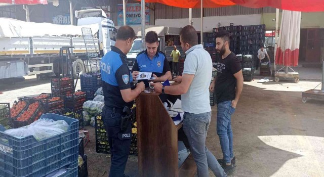 Van polisinden bilgilendirme çalışması