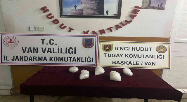 Vanda 5 kilogram metamfetamin ele geçirildi
