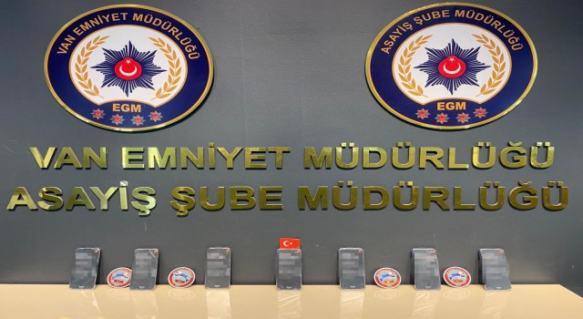 Vanda farklı suçlardan aranan 13 kişi tutuklandı