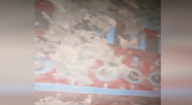 Vanda kaçak kazı yapan defineciler, 2 bin 700 yıllık bir yapıyı ortaya çıkardı
