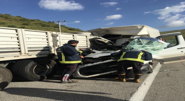 Vanda zincirleme trafik kazası: 1 ölü, 4 ağır yaralı