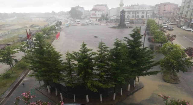 Yakakent ve Alaçama 80 kilodan fazla yağış düştü