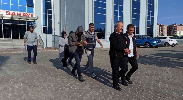 Yasa dışı yollarla Yunanistana kaçmaya çalışan 4 FETÖ şüphelisi tutuklandı