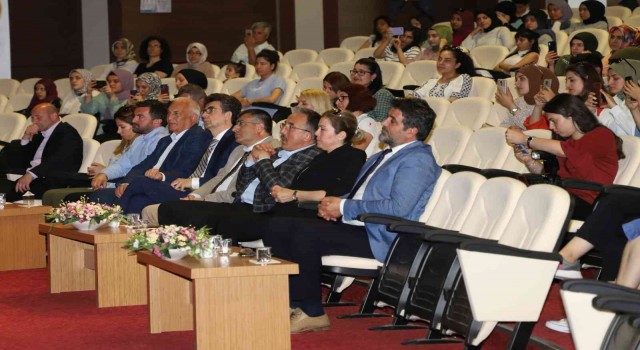 Yazar Mehmet Ercan, ‘1. Kapadokya Kültürel Miras Festivalinde öğrencilerle bir araya geldi