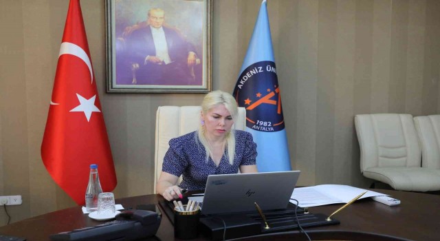 Yoruma dayalı eğitimle öğrencilere kaynakları araştırma zamanı doğacak