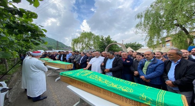 Yozgattaki kazada ölen 3 kişi Orduda toprağa verildi