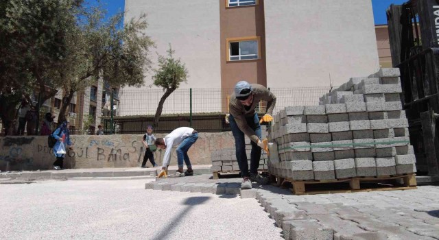 Yunusemreden Yenimahallede hummalı çalışma