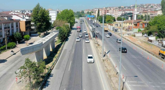 10 bin 212 metrelik çift hatta ulaşacak tramvayın çalışmaları sürüyor