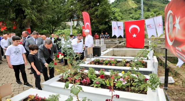 15 Temmuz şehidi kabri başında anıldı