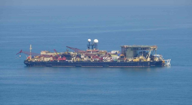 325 metrelik dev Castorone gemi Zonguldaka ulaştı