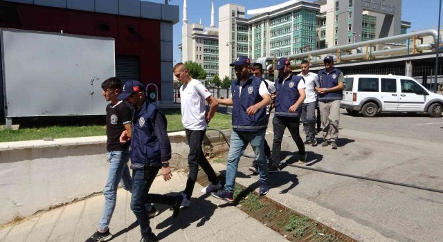 8 yaşındaki Muhammedin ölümüne ilişkin 5 gözaltı