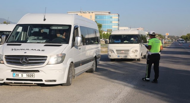 81 ildeki huzur operasyonunda bin 141 düzensiz göçmen yakalandı