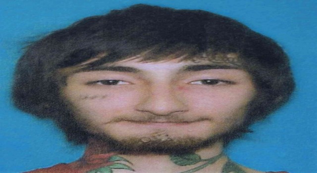 ABDdeki saldırgan kalabalığa karışmak için kadın kıyafetleri giymiş