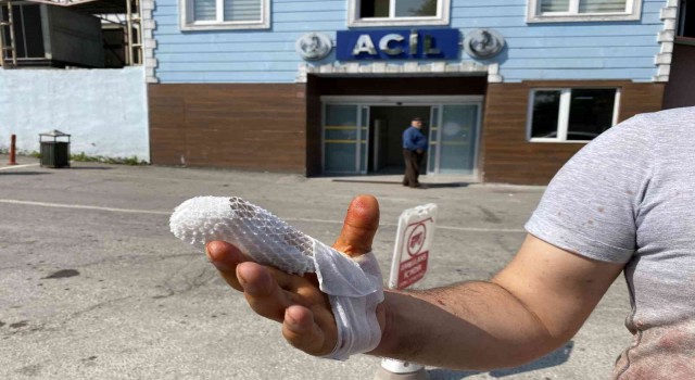 Acemi kasaplar acil servislere akın etti