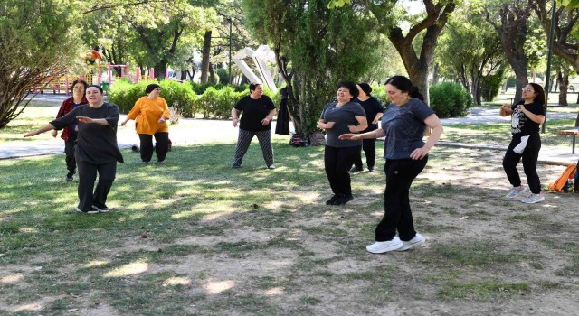 Açık havada spor keyfi Tepebaşında