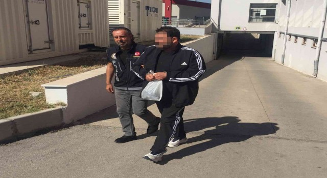 Adanada 59 bin 287 sentetik uyuşturucu hap ele geçirildi