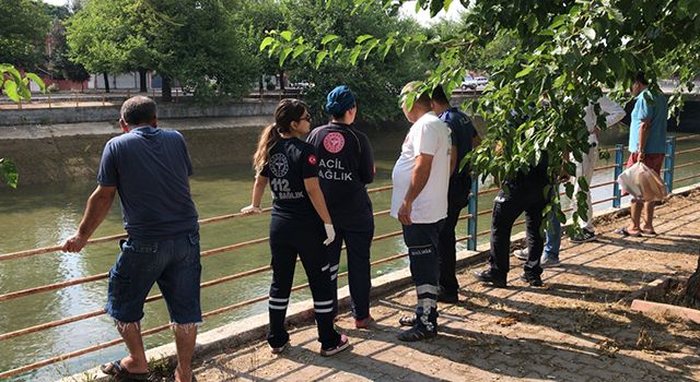Adana’da yeğenini kurtarmak için girdiği kanalda kaybolan kişinin cansız bedenine ulaşıldı