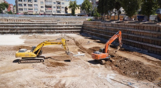 Adıyaman Meydanında kazı işlemi tamamlandı
