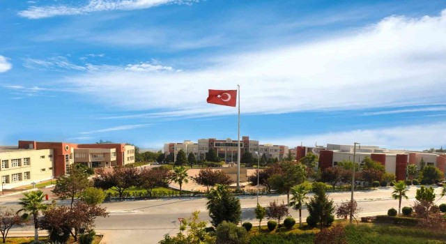 ADÜnün ilk “turuncu bayrağı” Eğitim Fakültesinin oldu