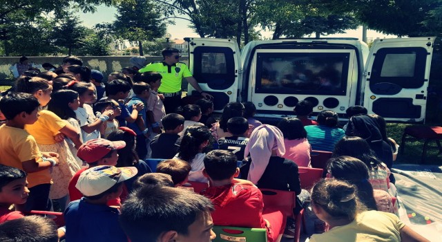 Afyonkarahisarda ‘Mutluluk Kervanı projesi devam ediyor