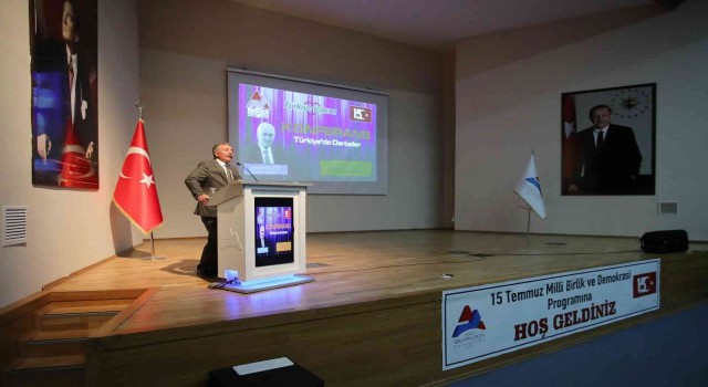 AİÇÜde “Türkiyede Darbeler” konferansı gerçekleştirildi