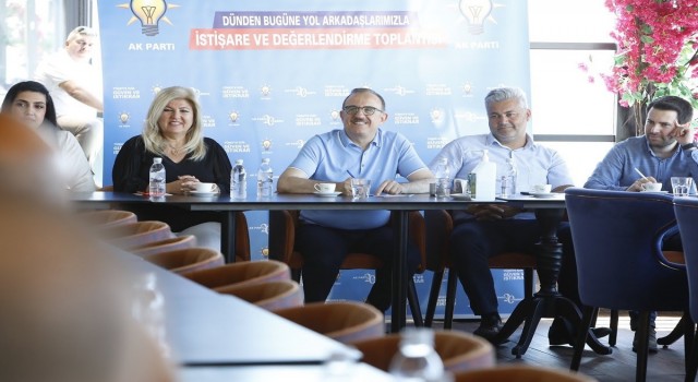 AK Parti İzmirin “Vefa buluşmaları” 100 bin kişiye ulaştı