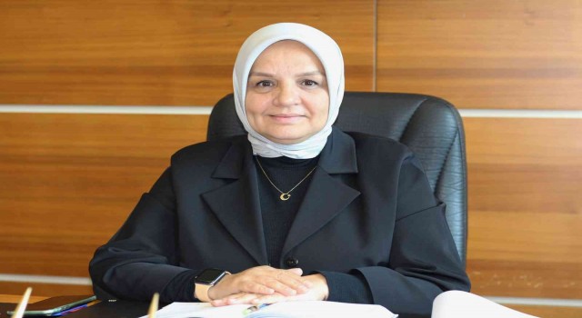 AK Parti, “Kalkınma kadınsız olmaz” sloganıyla 81 ilde kadınlara ulaşıyor
