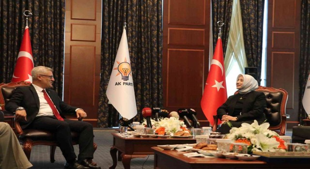AK Partide siyasi partiler arası bayramlaşma töreni gerçekleşti