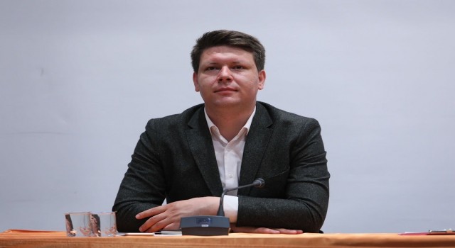 AK Partili Taslaktan CHPli mevkidaşına tepki