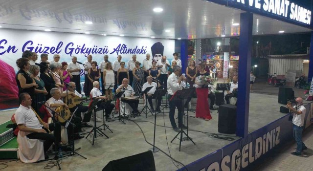 Akbüklüler yaz konserinde unutulmaz anlar yaşadı