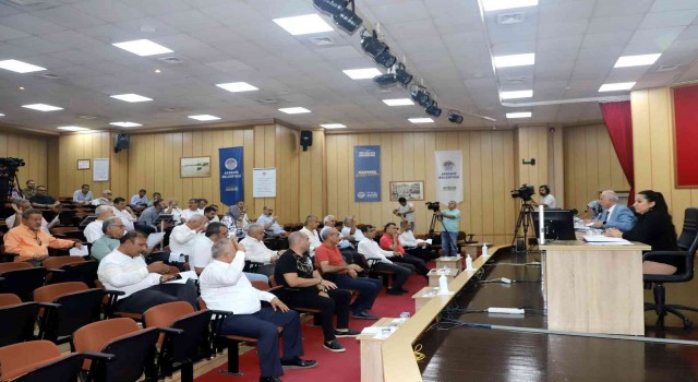 Akdeniz Belediye Meclisinde borçlanma talebi reddedildi