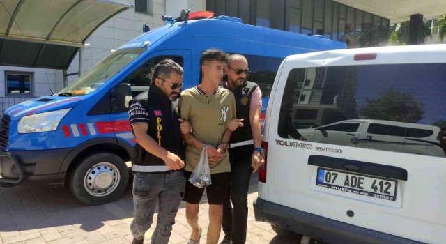 Alanyada 10 yıl 3 ay kesinleşmiş hapis cezası ile aranan firari yakalandı