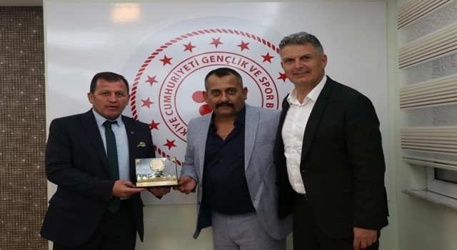 Ali İhsan Kabakcı, muay thai sporcularıyla Erciyeste buluştu