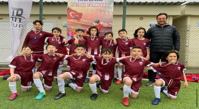 Altyapının parlayan yıldızı Darıca Kalespor