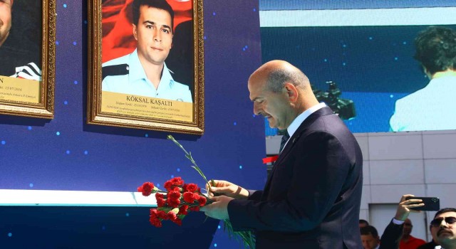 Ankara İl Emniyet Müdürlüğü 15 Temmuz gecesinde yitirdiği şehitleri andı