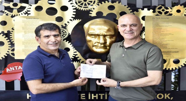 Antalya OSB sanayicisi okuluna sahip çıkıyor