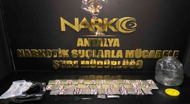 Antalyada üç ayrı uyuşturucu operasyonu: 6 gözaltı