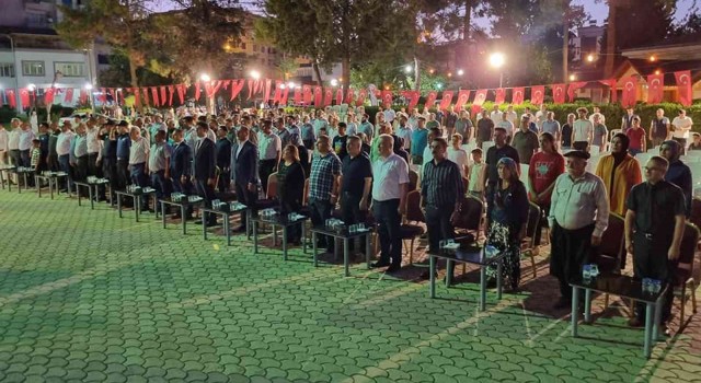 Arabanda 15 Temmuz coşkusu