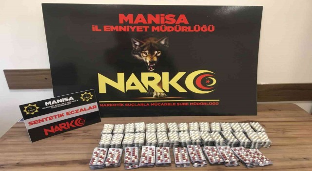 Araçlarında uyuşturucuyla yakalanıp tutuklandılar