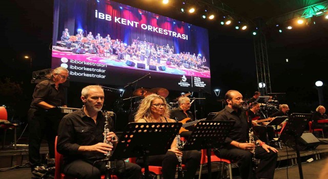 Ataşehirde açık hava konseri coşkusu