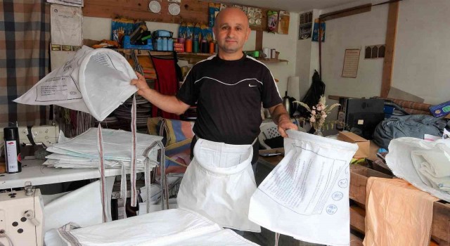 Atık şeker çuvallarını ‘fındık sepetine dönüştürüyor