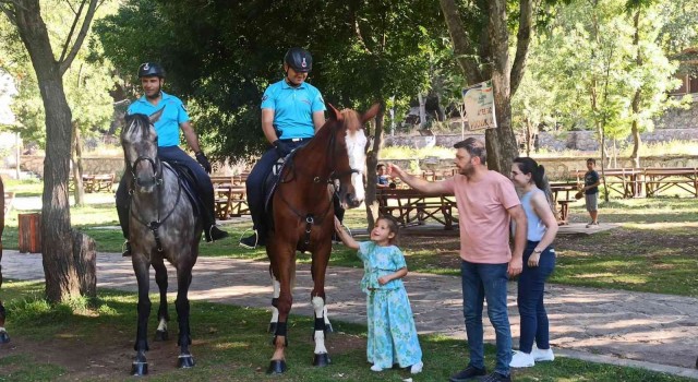 Atlı Jandarma Timinin park ve mesire alanlarındaki görevi sona erdi