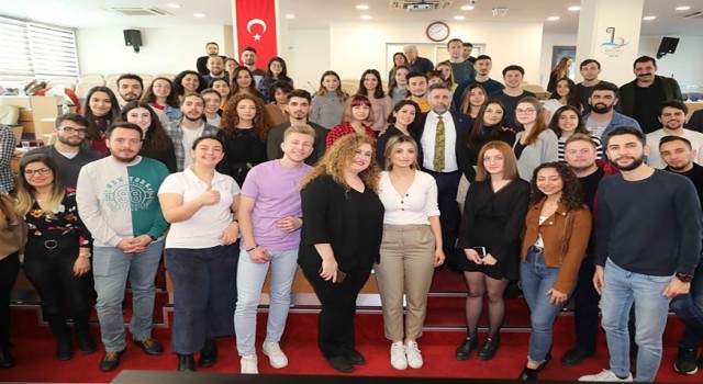 Avrupalı gençler Bayraklıda buluşuyor