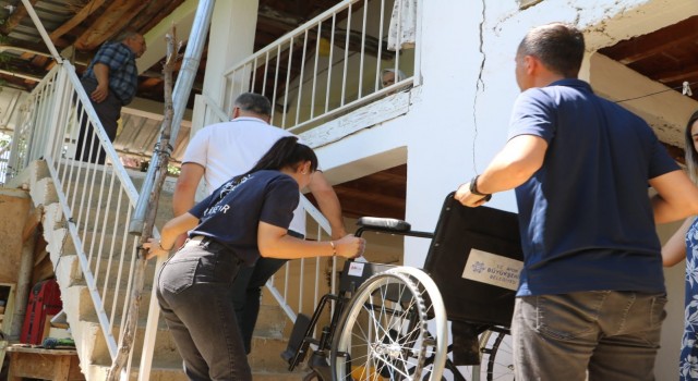Aydın Büyükşehir, Karacasuda 2 vatandaşa umut oldu